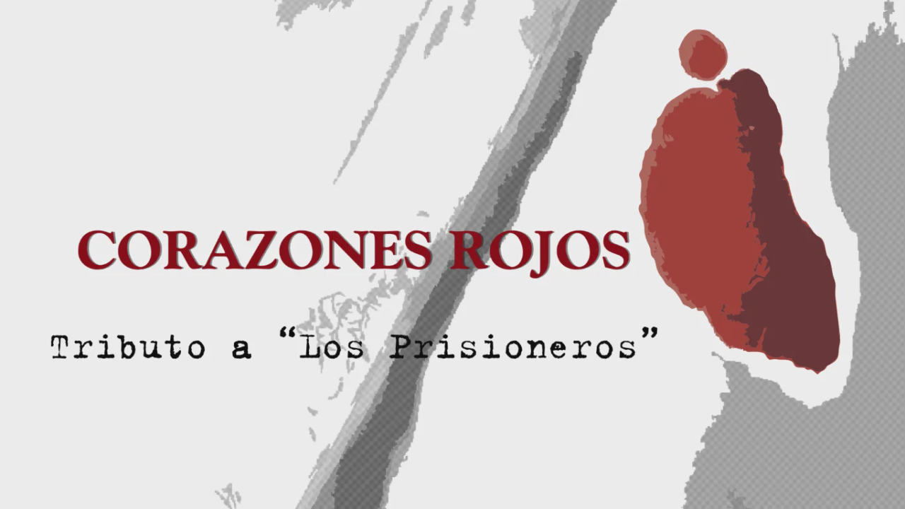 Logo de Corazones Rojos sobre el mapa de Chile